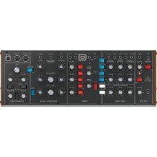 Синтезатор BEHRINGER MODEL D